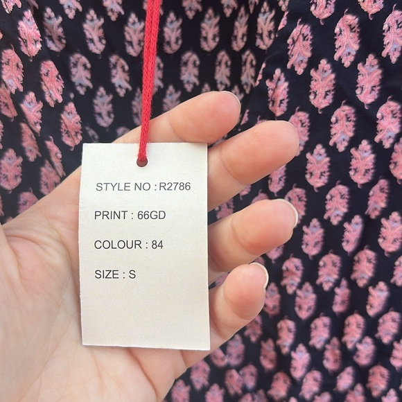 NWT RAGA Avah Floral Wrap Mini Dress In Size Medium - Picture 2 of 5